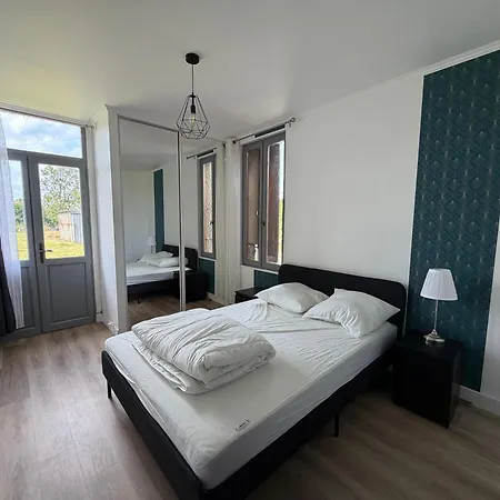 Maison Spacieuse Climatisee Avec Jardin - فيلة *