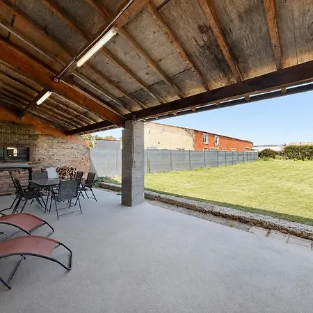 Maison Spacieuse Climatisee Avec Jardin - فيلة